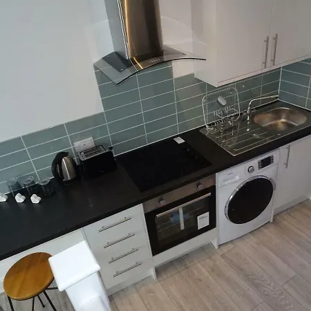 The Whiteways Appartement *