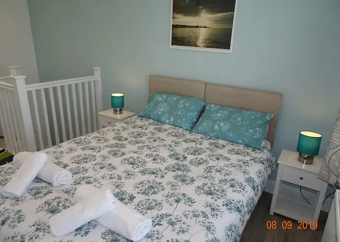 Apartment The Whiteways