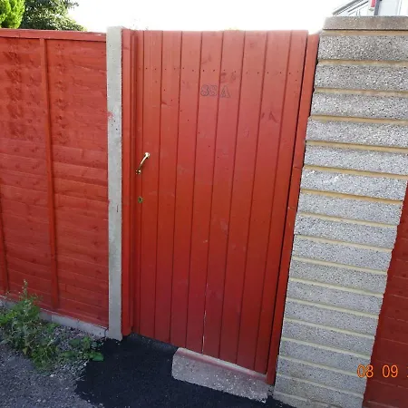 The Whiteways Lejlighed *